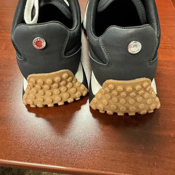 NWOT Steve Madden Black and White Athletic Shoes - Picture 3 of 6